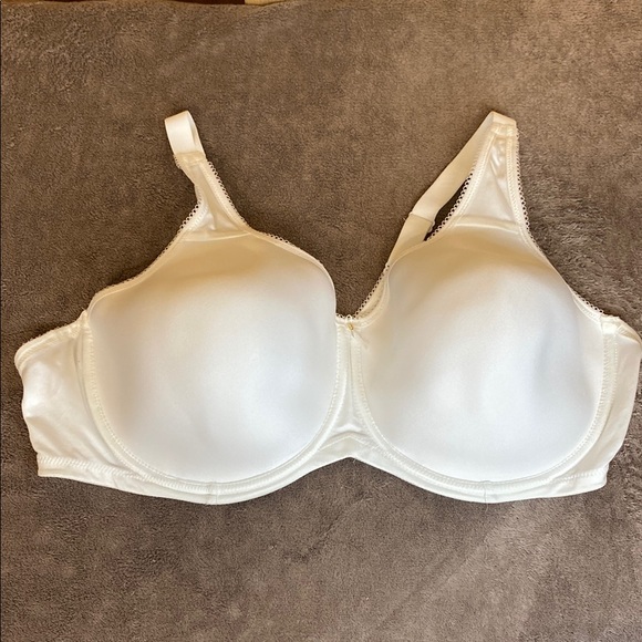 Wacoal Other - Wacoal Elegant White Bra